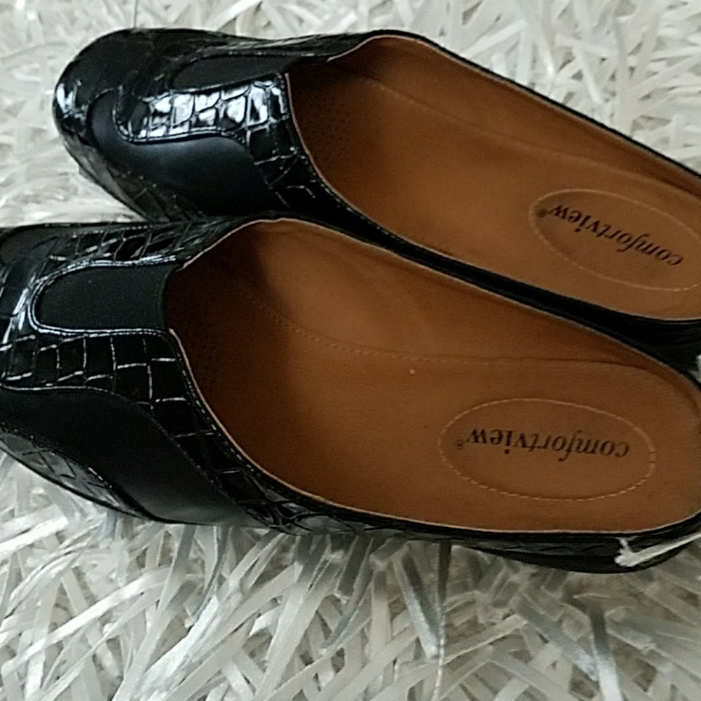 Comfortview sandals